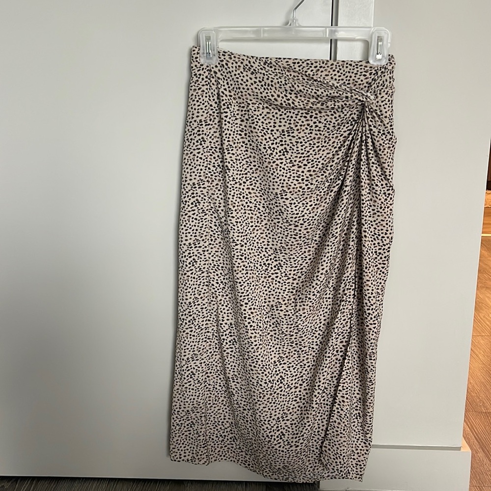 Abercrombie midi cheetah skirt